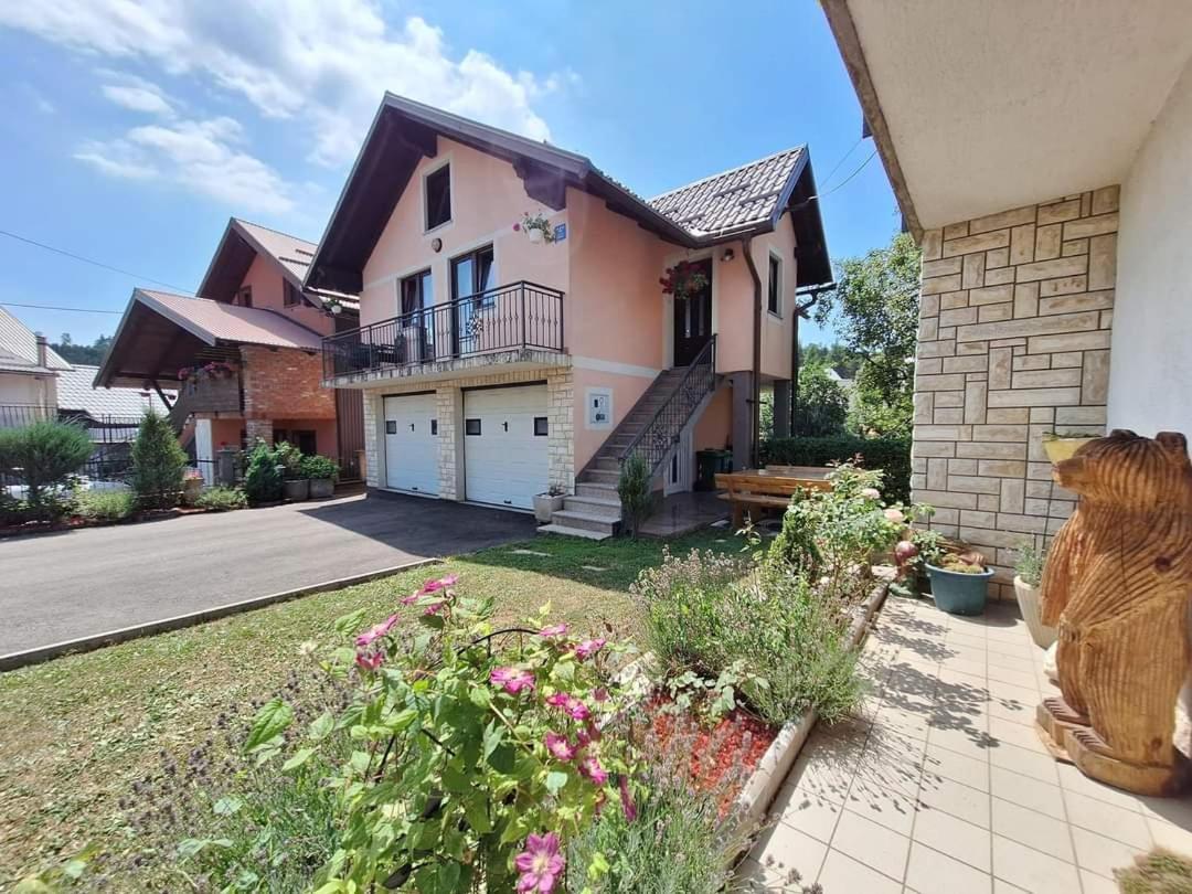 Holiday Home Lana Fužine Extérieur photo