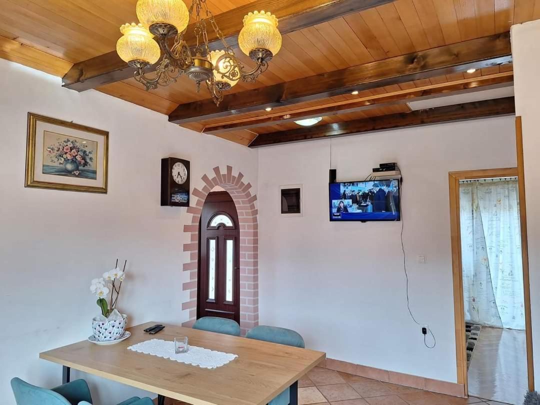 Holiday Home Lana Fužine Extérieur photo